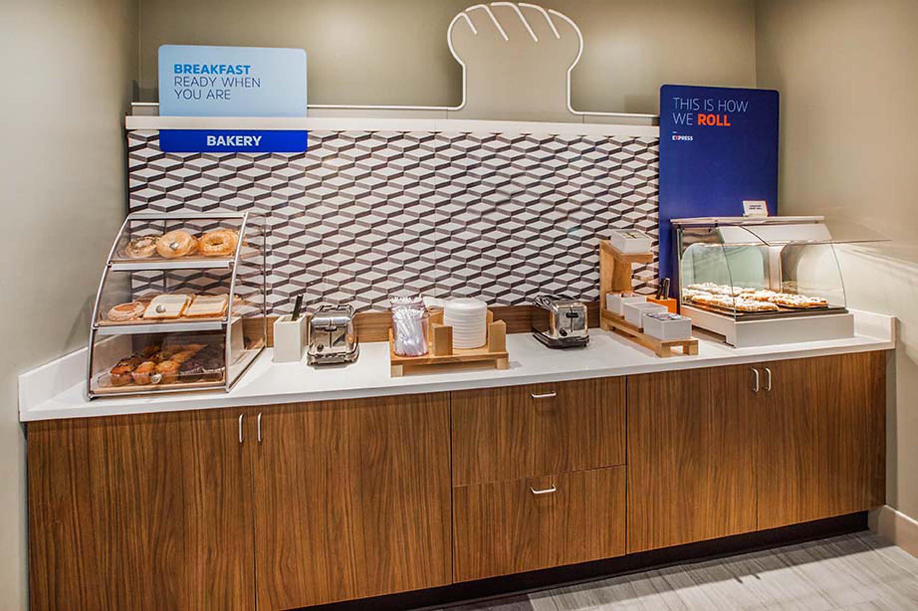 Holiday Inn Express Hotel & Suites Franklin By Ihg Екстер'єр фото