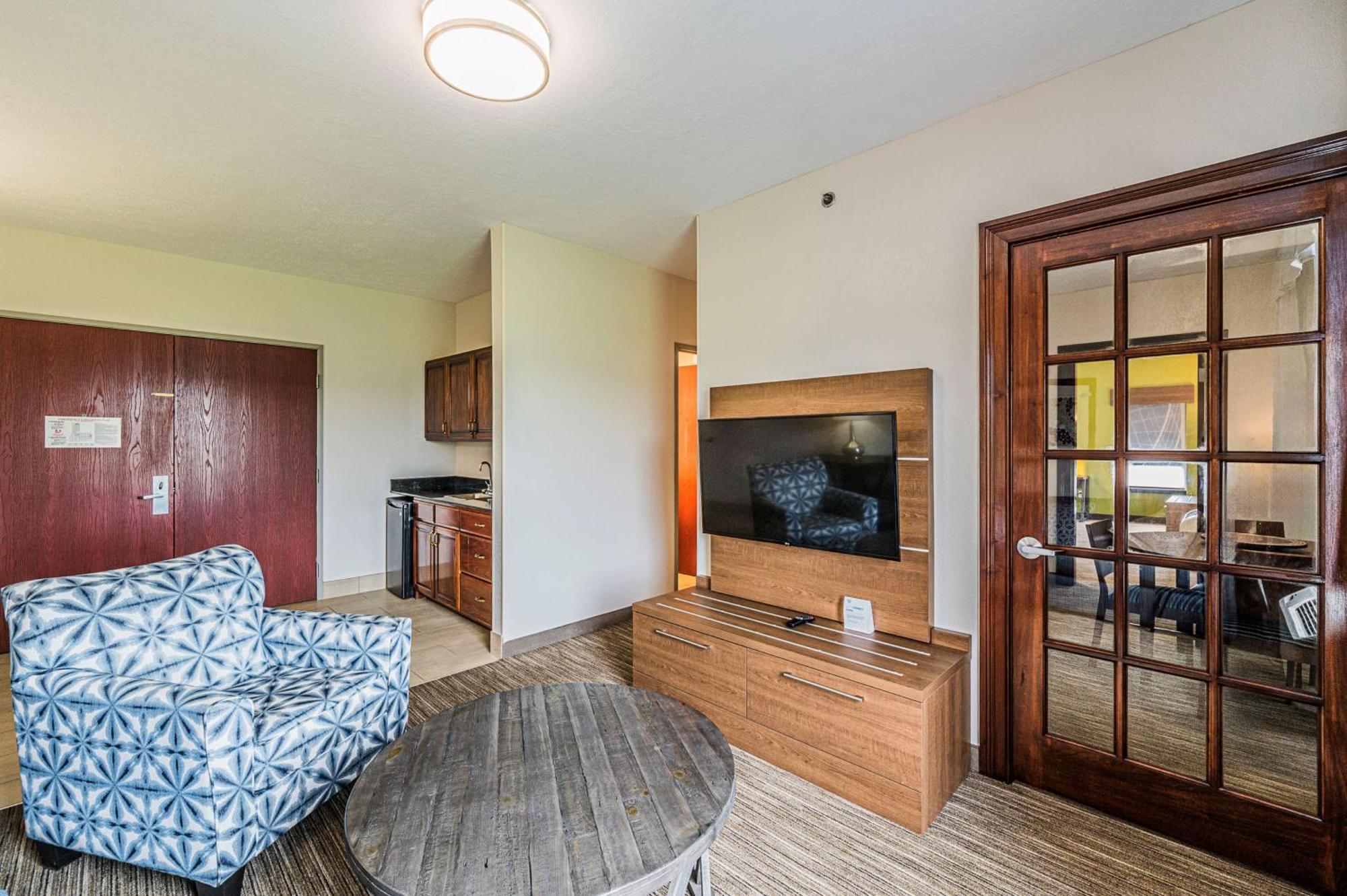 Holiday Inn Express Hotel & Suites Franklin By Ihg Екстер'єр фото