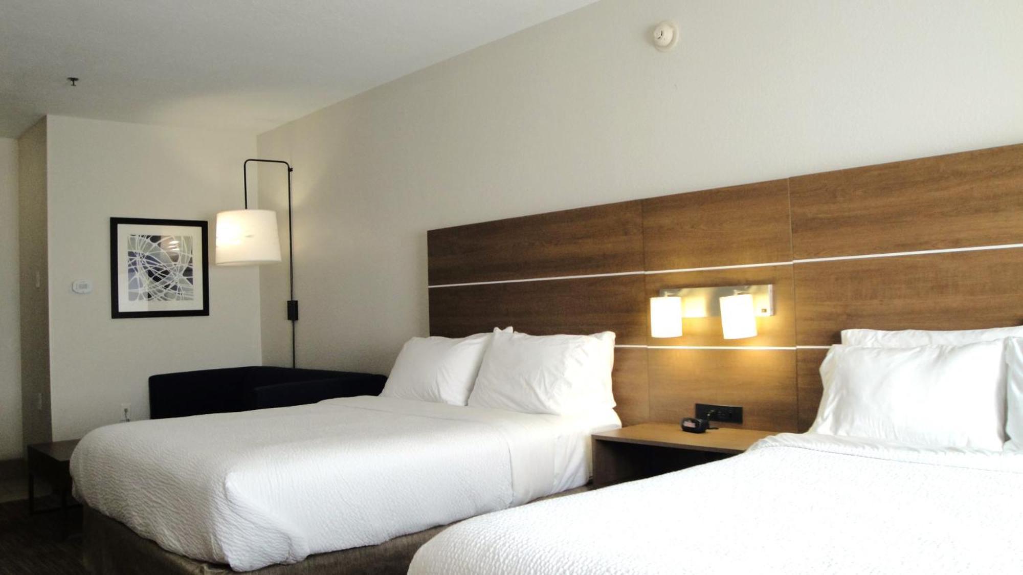 Holiday Inn Express Hotel & Suites Franklin By Ihg Екстер'єр фото