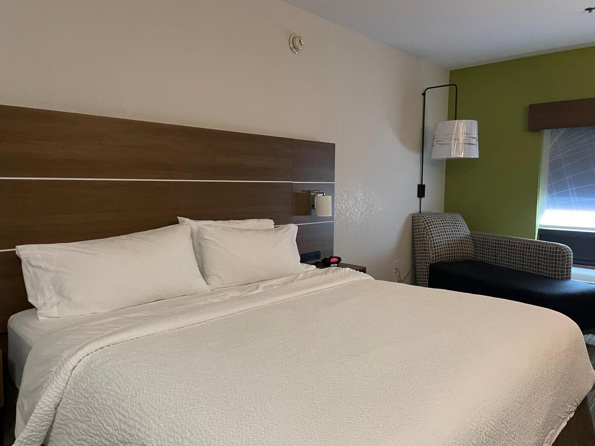 Holiday Inn Express Hotel & Suites Franklin By Ihg Екстер'єр фото